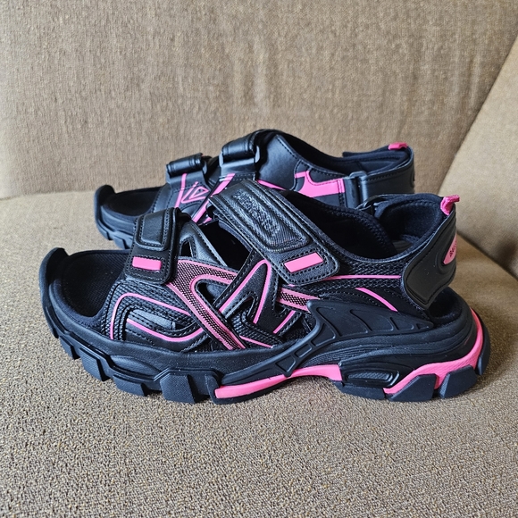Balenciaga Track Sandals Size 40/10 New - Picture 3 of 15